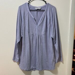 Elegant Lavender Women's Blouse